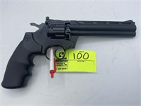 Knives and Ammo Online Only Auction