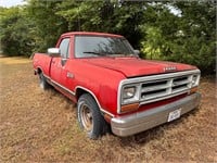 Muscle Car Estate Online Only Auction