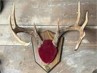 Online Auction - Estate of Harvey Hephner - Hilbert, WI Online Auction - Estate of Harvey Hephner - Hilbert, WI